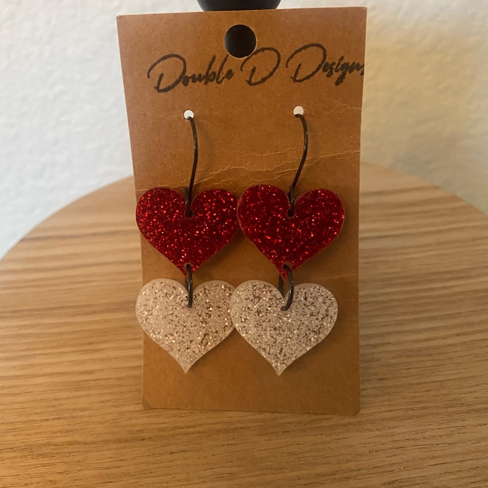5/$25 Heart Drop Glitter Earrings - Brand New - Picture 3 of 4